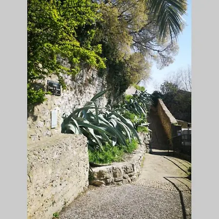 Maison De Village Meublée Avec Terrasse Hébergement de vacances Donzère